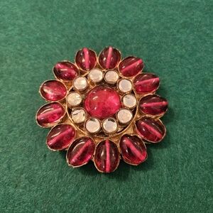 Vintage Ruby Red and Gold Gemstone Brooch